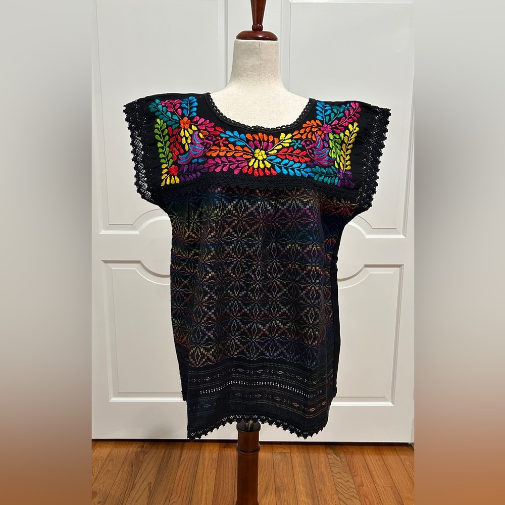 Paloma Embroidered Mexican Blous, With Hand Loom fabric and silk embroidered.